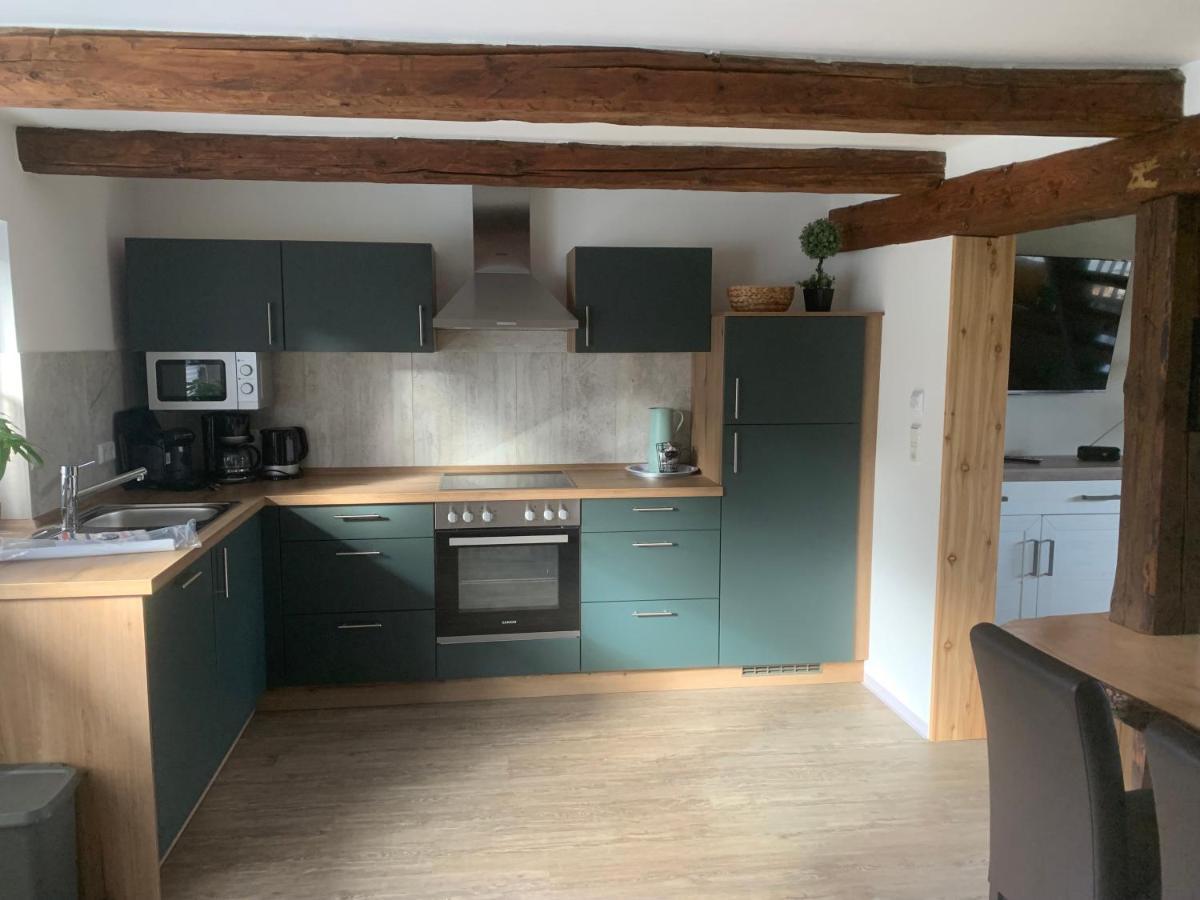 Ferienwohnung Am Graben Хаселфелде Екстериор снимка