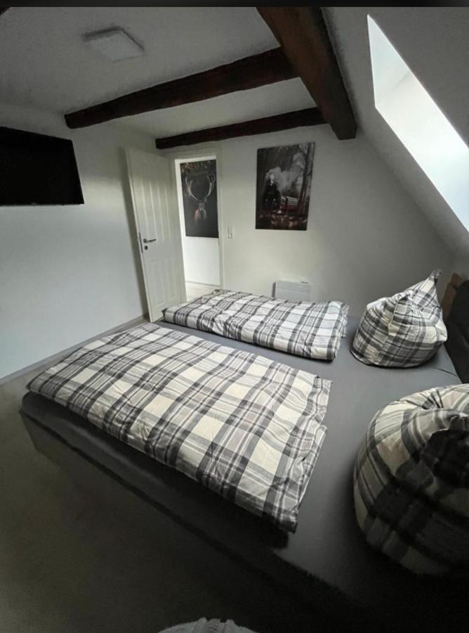 Ferienwohnung Am Graben Хаселфелде Екстериор снимка
